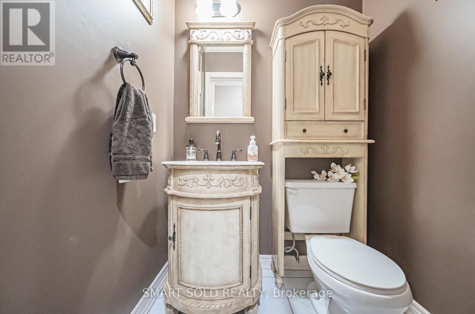 58 Helmsdale Avenue, Vaughan, Ontario  L6A 2G5 - Photo 19 - N12214649