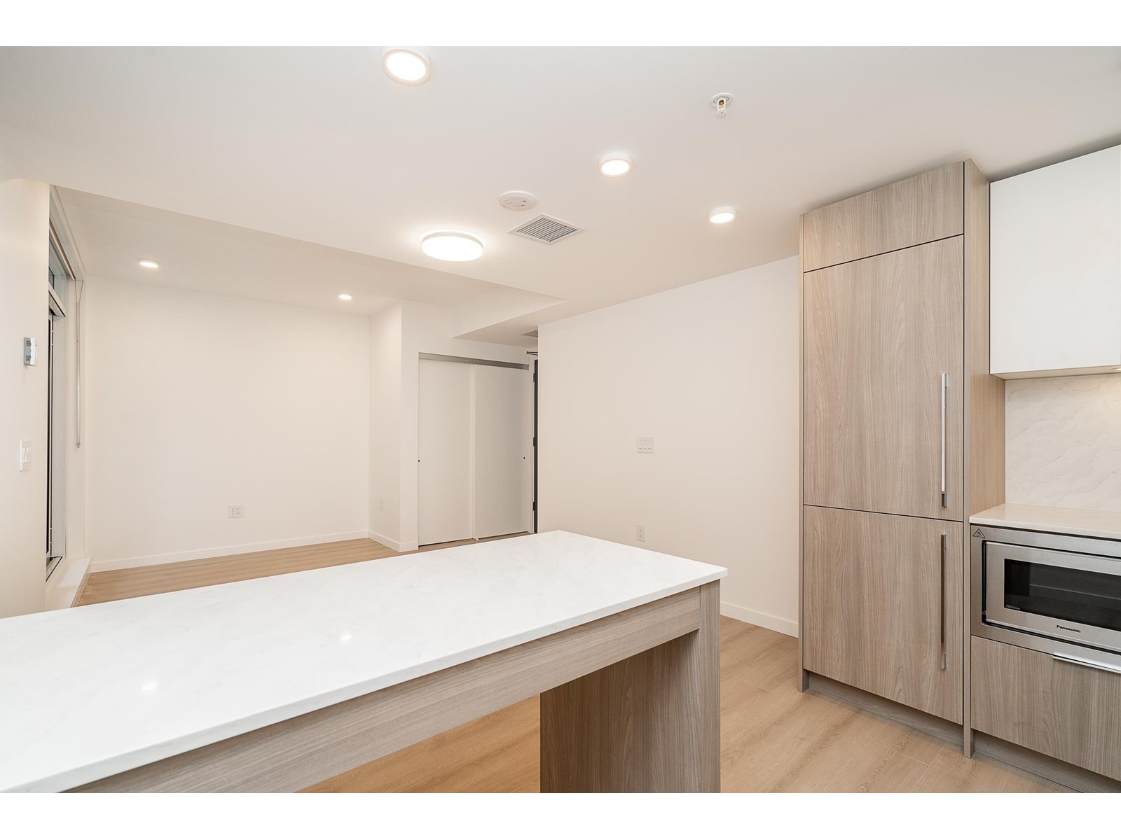 601 10333 133 Street, Surrey, British Columbia  V3T 0V1 - Photo 15 - R3014727