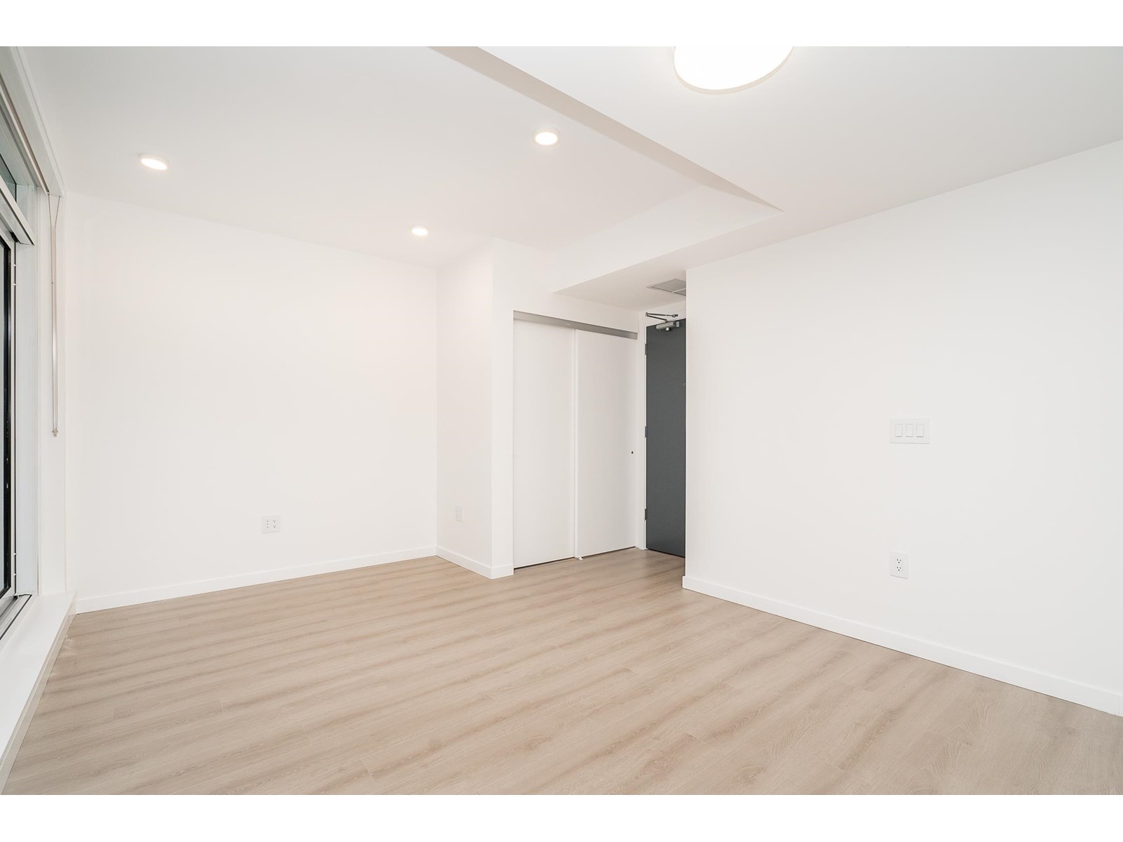601 10333 133 Street, Surrey, British Columbia  V3T 0V1 - Photo 9 - R3014727