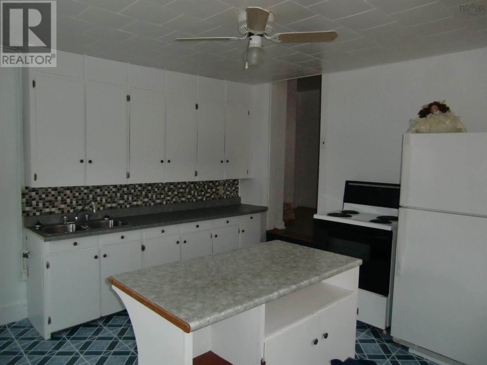 993 King Street, Windsor, Nova Scotia  B0N 2T0 - Photo 11 - 202509769