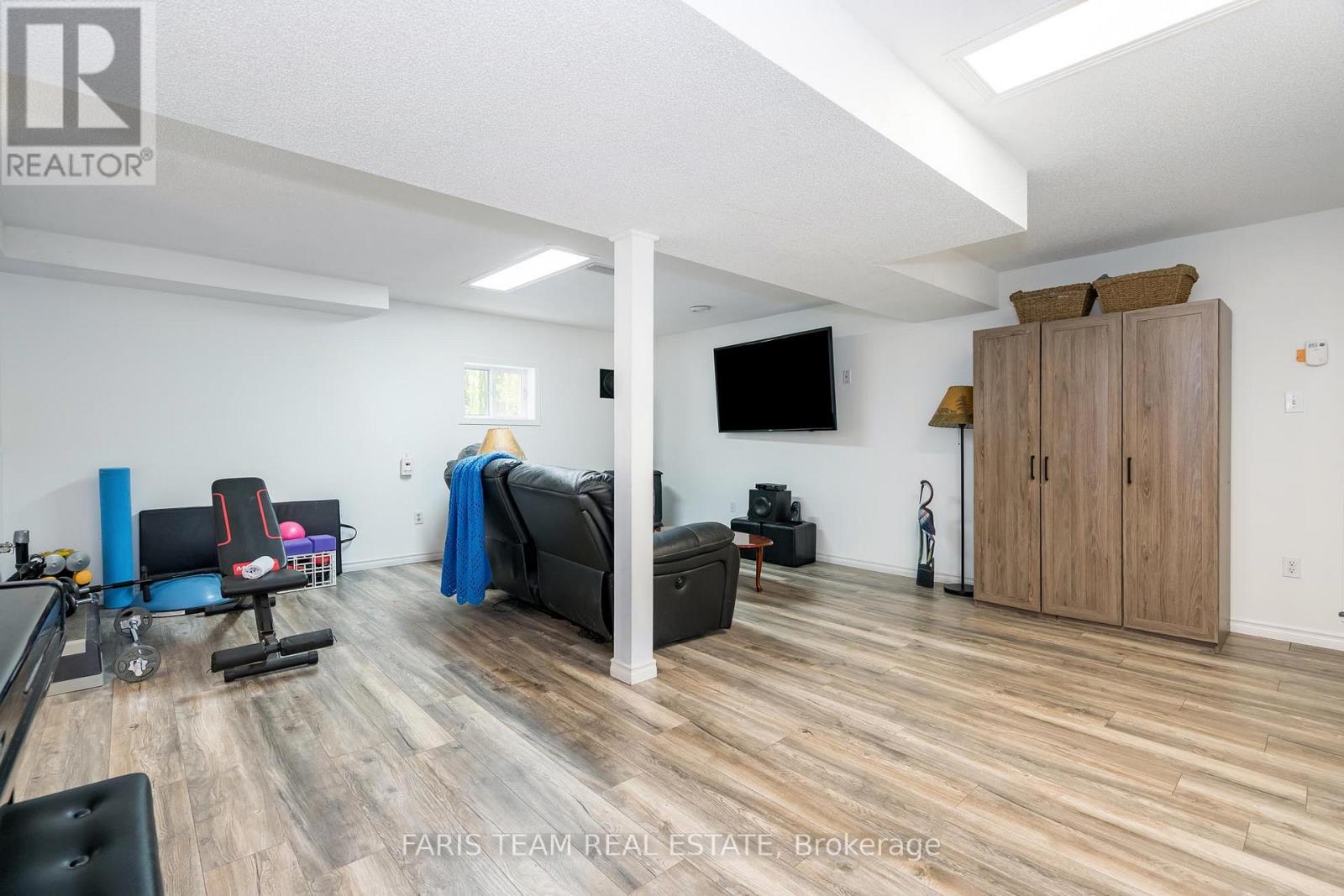 1474 Champlain Road, Tiny, Ontario  L9M 0C1 - Photo 17 - S12184853
