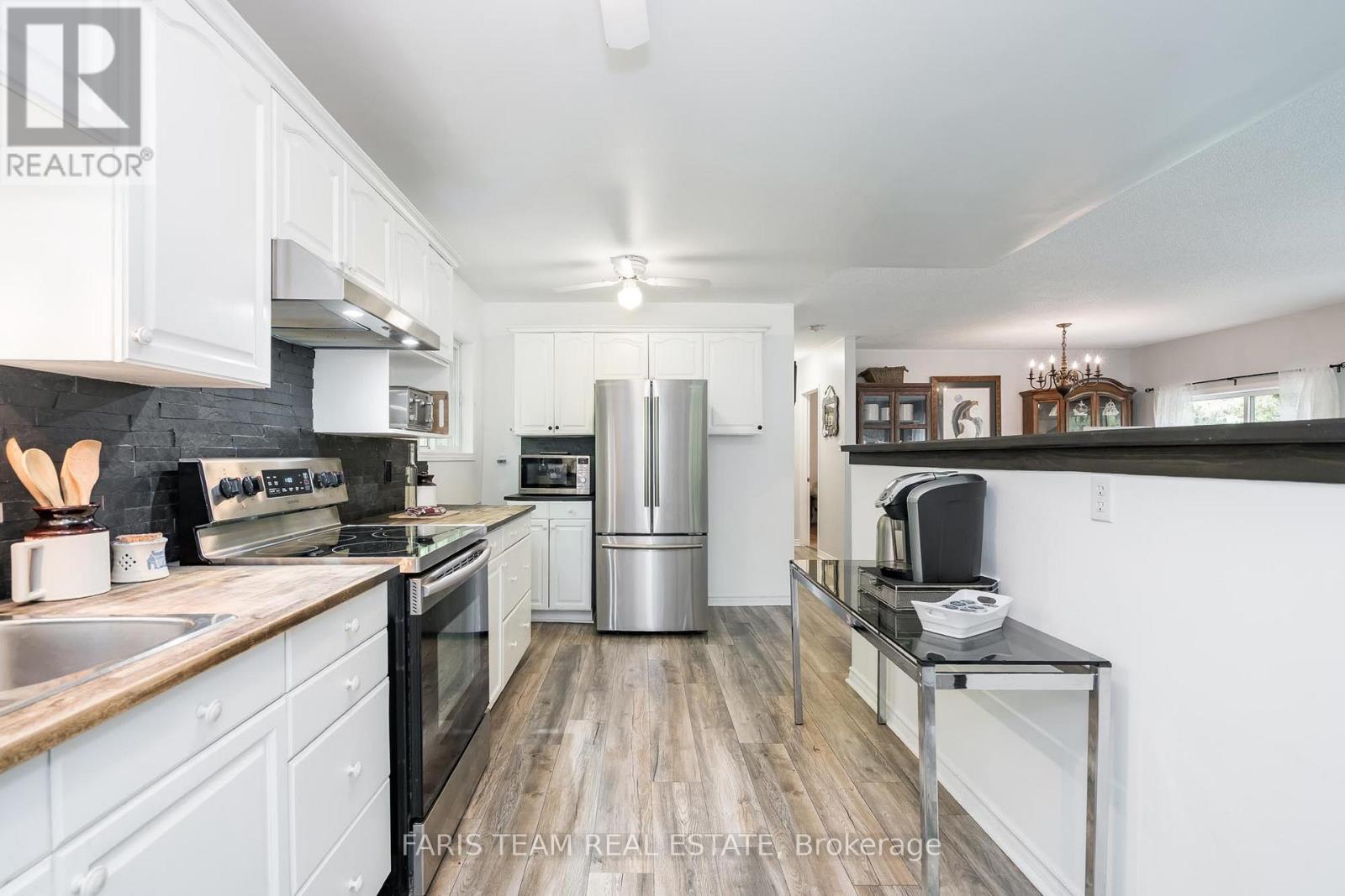 1474 Champlain Road, Tiny, Ontario  L9M 0C1 - Photo 6 - S12184853