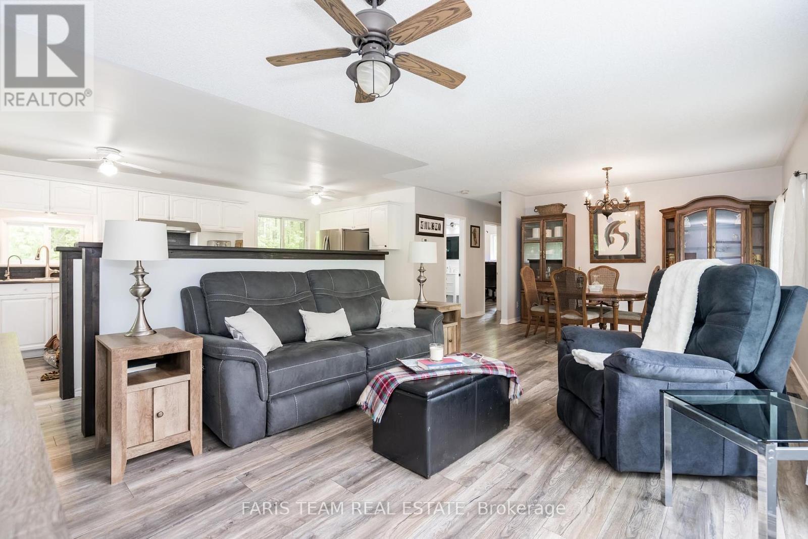 1474 Champlain Road, Tiny, Ontario  L9M 0C1 - Photo 12 - S12184853