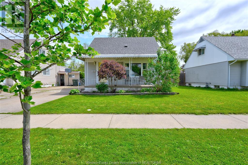 1432 Tourangeau, Windsor, Ontario  N8Y 1S2 - Photo 3 - 25014889