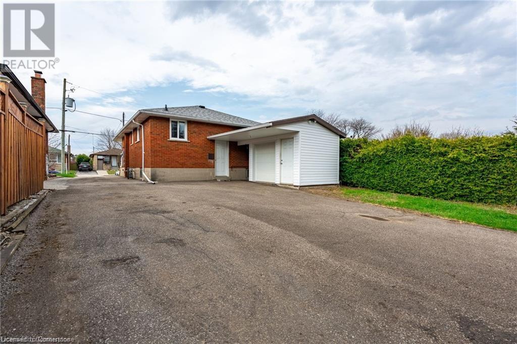 15 Nelligan Place, Hamilton, Ontario  L8K 4X6 - Photo 5 - 40736295