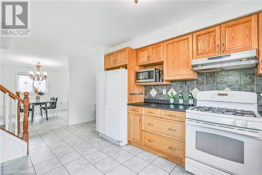 9 Valanna Court, Hamilton, Ontario  L9C 7A3 - Photo 13 - 40740025