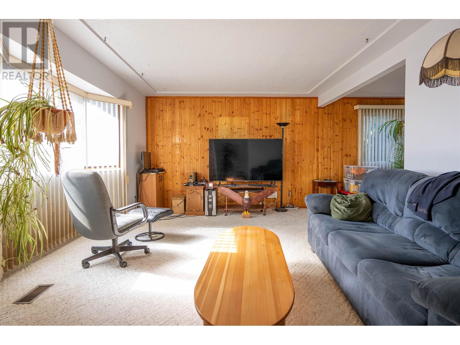 379 Killoren Crescent, Prince George, British Columbia  V2M 6J8 - Photo 5 - R3014194