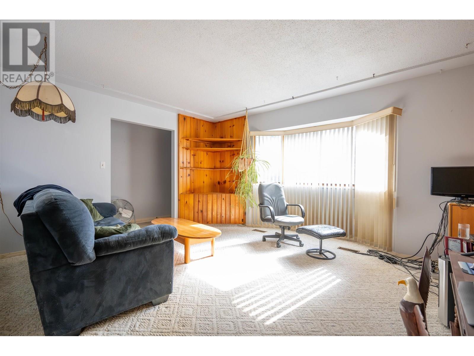379 Killoren Crescent, Prince George, British Columbia  V2M 6J8 - Photo 6 - R3014194
