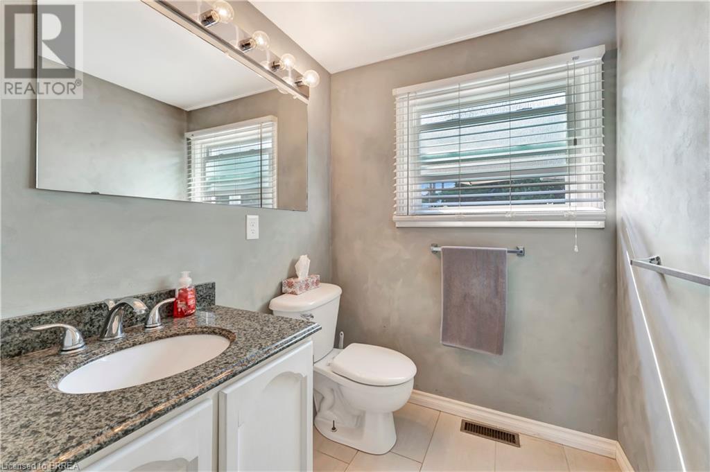 8 Harvest Lane, Brantford, Ontario  N3R 5R2 - Photo 23 - 40740240