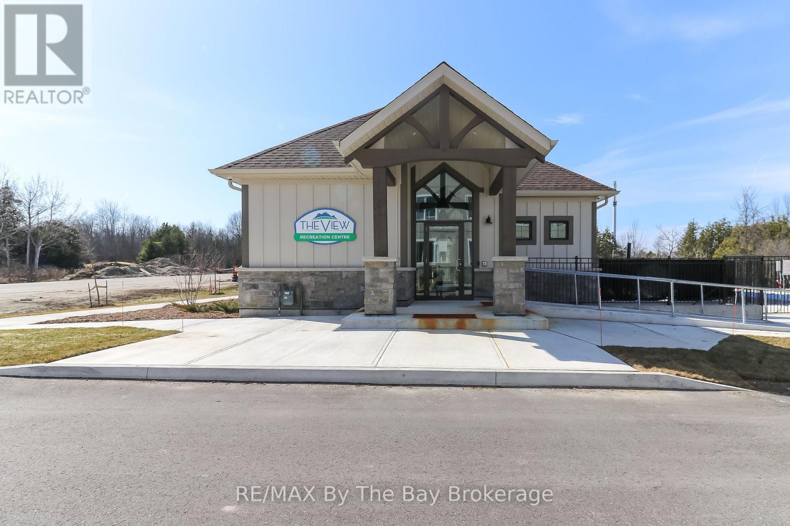205 - 17 Spooner Crescent, Collingwood, Ontario  L9Y 1T3 - Photo 41 - S12114579