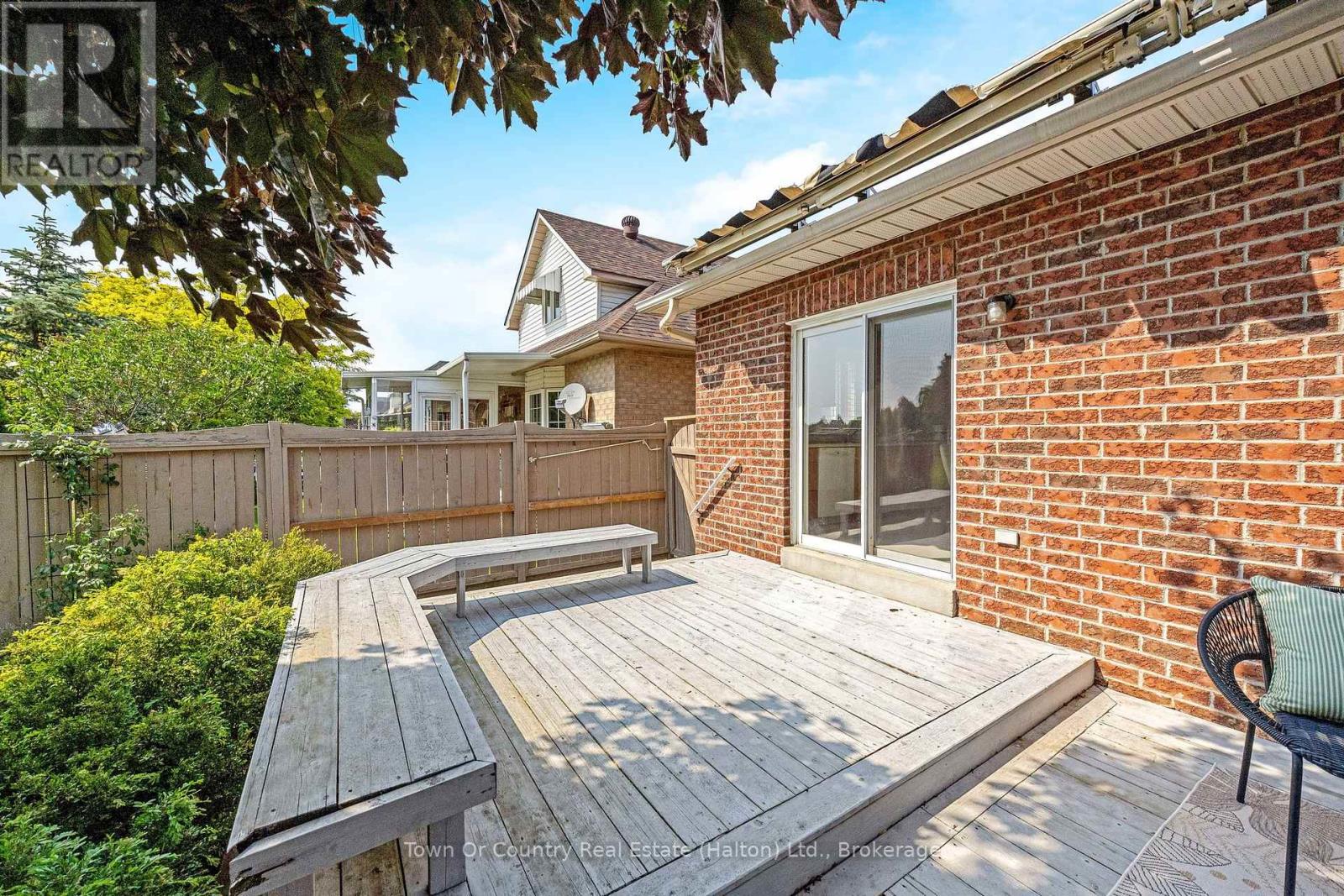 330 Centennial Forest Drive, Milton, Ontario  L9T 5X3 - Photo 32 - W12215276