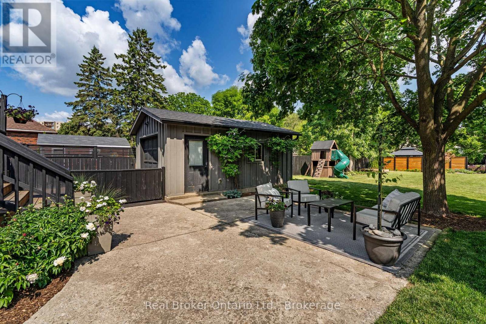 20 Alice Street, Brantford, Ontario  N3R 1Y2 - Photo 19 - X12215140