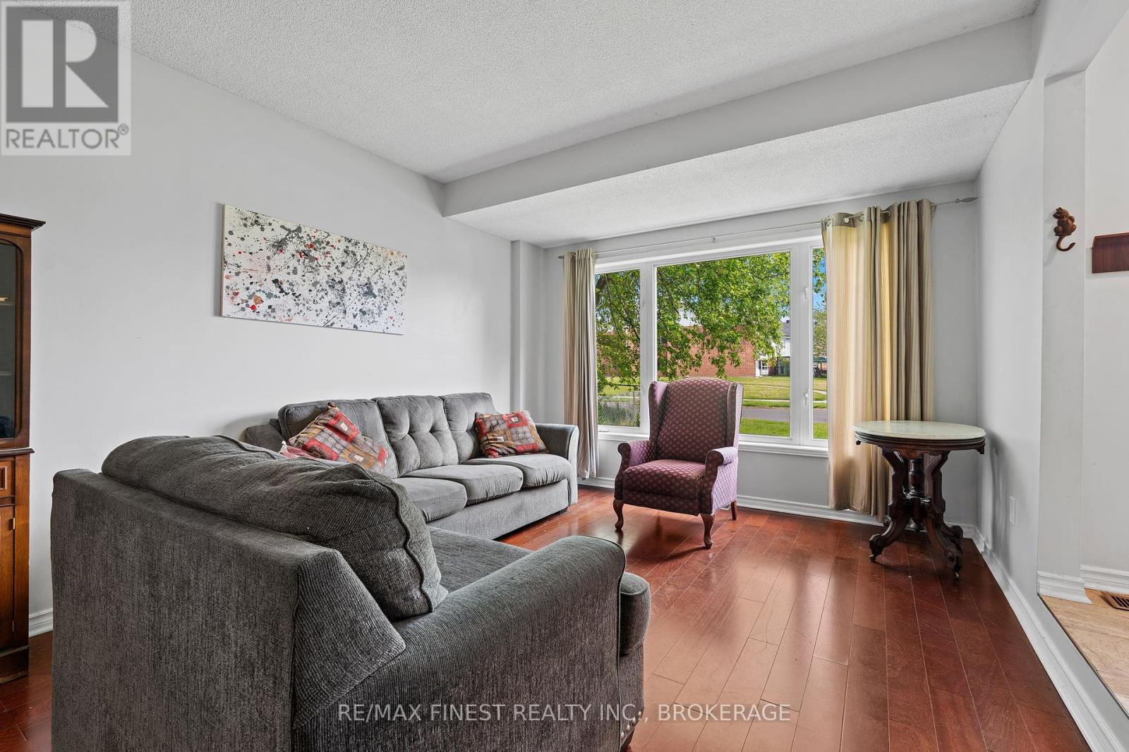 86 Kidd Drive, Loyalist, Ontario  K7N 1X8 - Photo 8 - X12215306