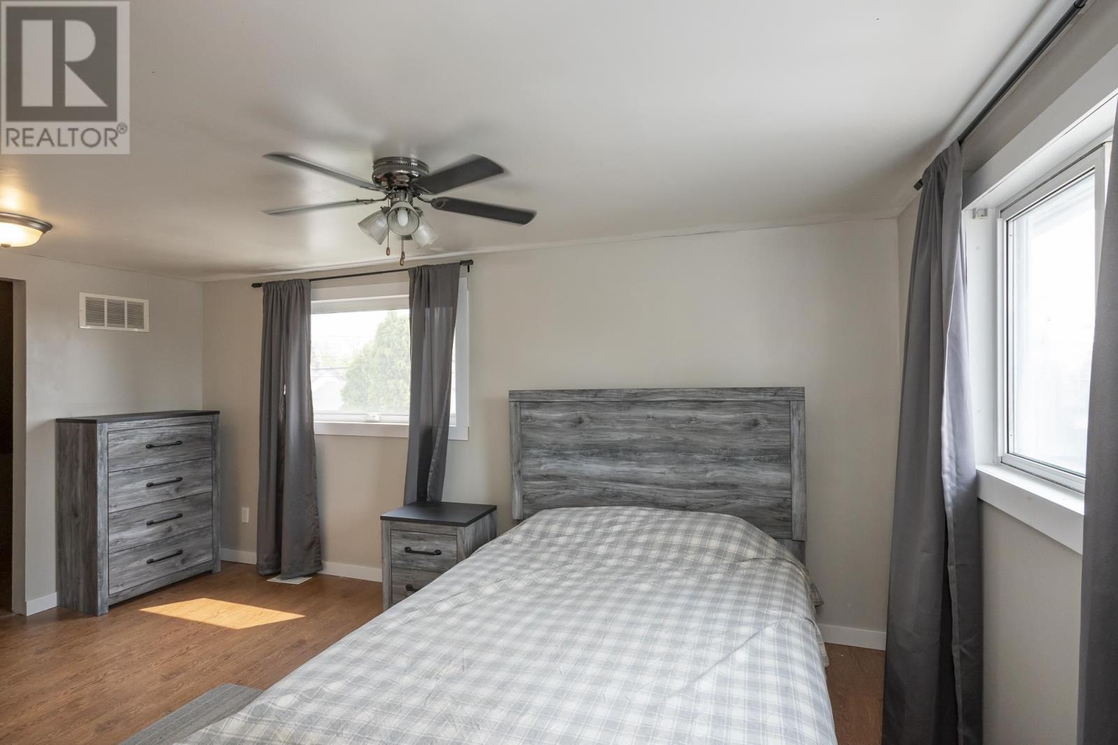 455 Leslie Ave, Thunder Bay, Ontario  P7A 1Y4 - Photo 18 - TB251484