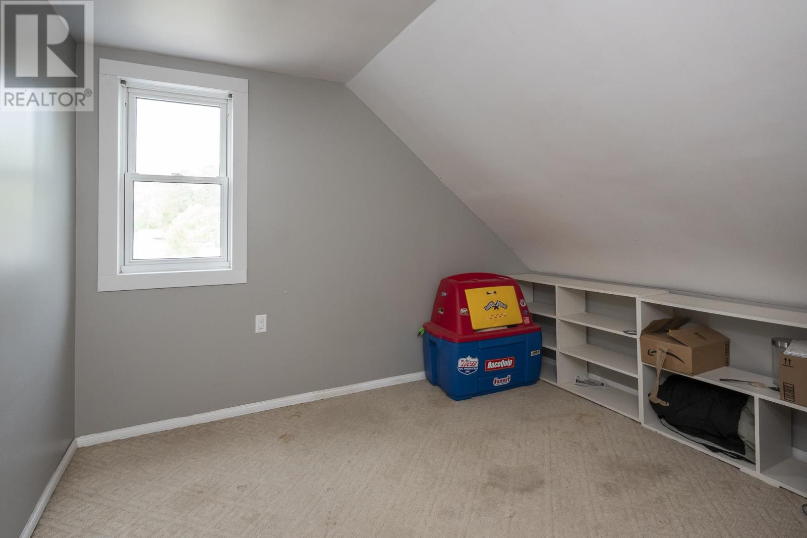 455 Leslie Ave, Thunder Bay, Ontario  P7A 1Y4 - Photo 22 - TB251484