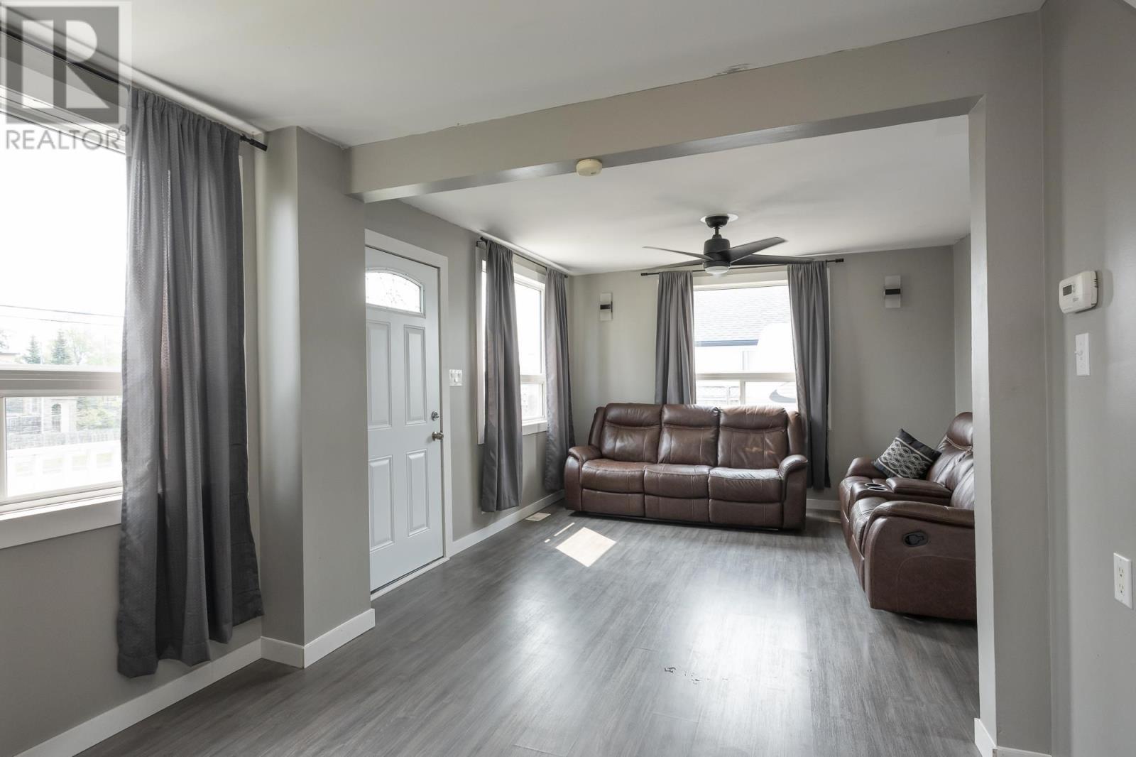 455 Leslie Ave, Thunder Bay, Ontario  P7A 1Y4 - Photo 8 - TB251484