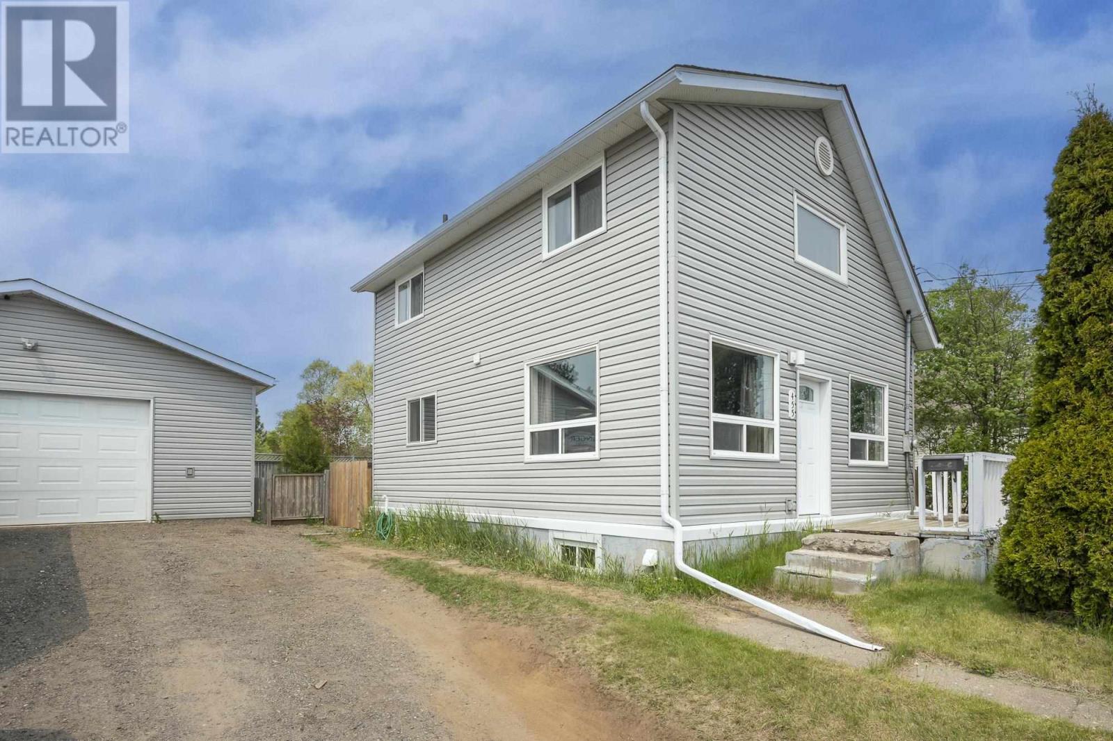 455 Leslie Ave, Thunder Bay, Ontario  P7A 1Y4 - Photo 3 - TB251484