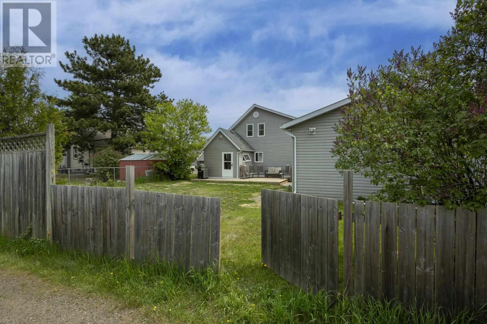 455 Leslie Ave, Thunder Bay, Ontario  P7A 1Y4 - Photo 45 - TB251484