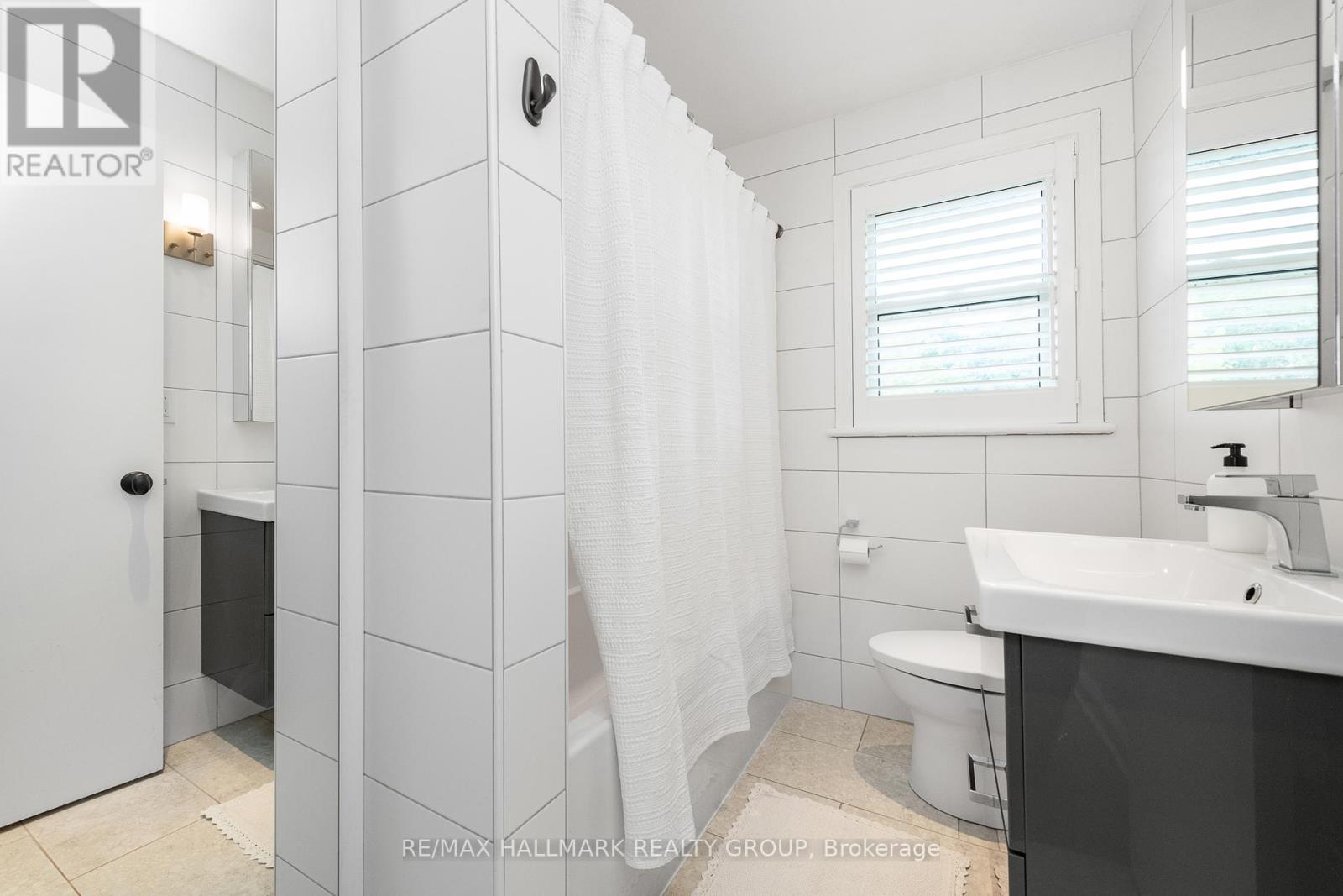 521 Athlone Avenue, Ottawa, Ontario  K1Z 5M9 - Photo 28 - X12215323