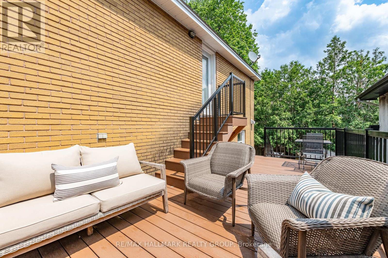 521 Athlone Avenue, Ottawa, Ontario  K1Z 5M9 - Photo 45 - X12215323