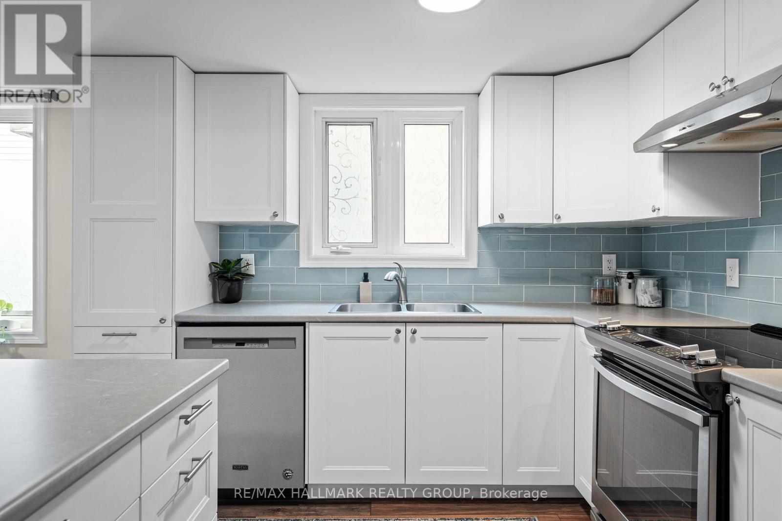 1340 Guthrie Street, Ottawa, Ontario  K2H 1G8 - Photo 14 - X12215358