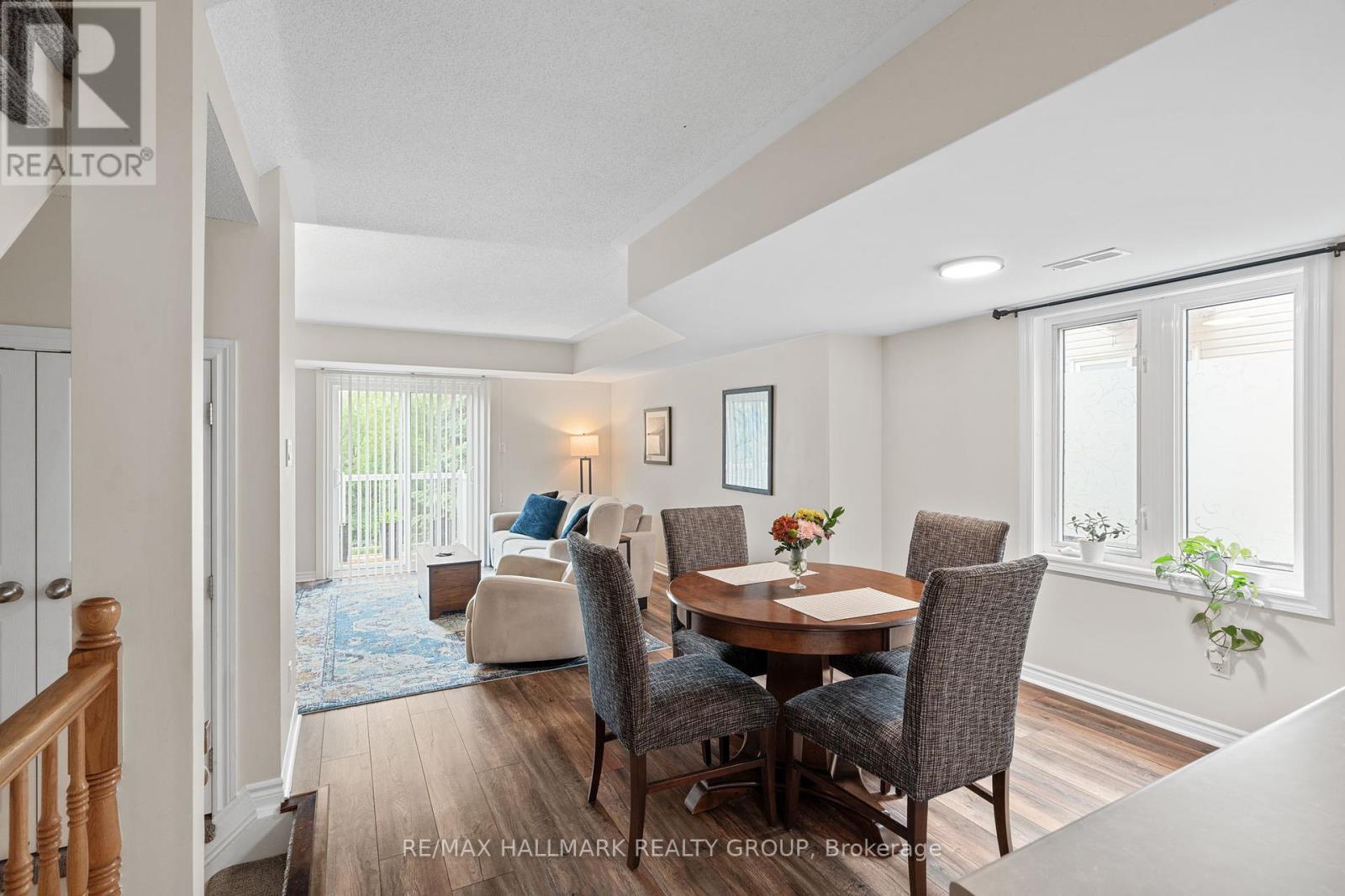 1340 Guthrie Street, Ottawa, Ontario  K2H 1G8 - Photo 5 - X12215358