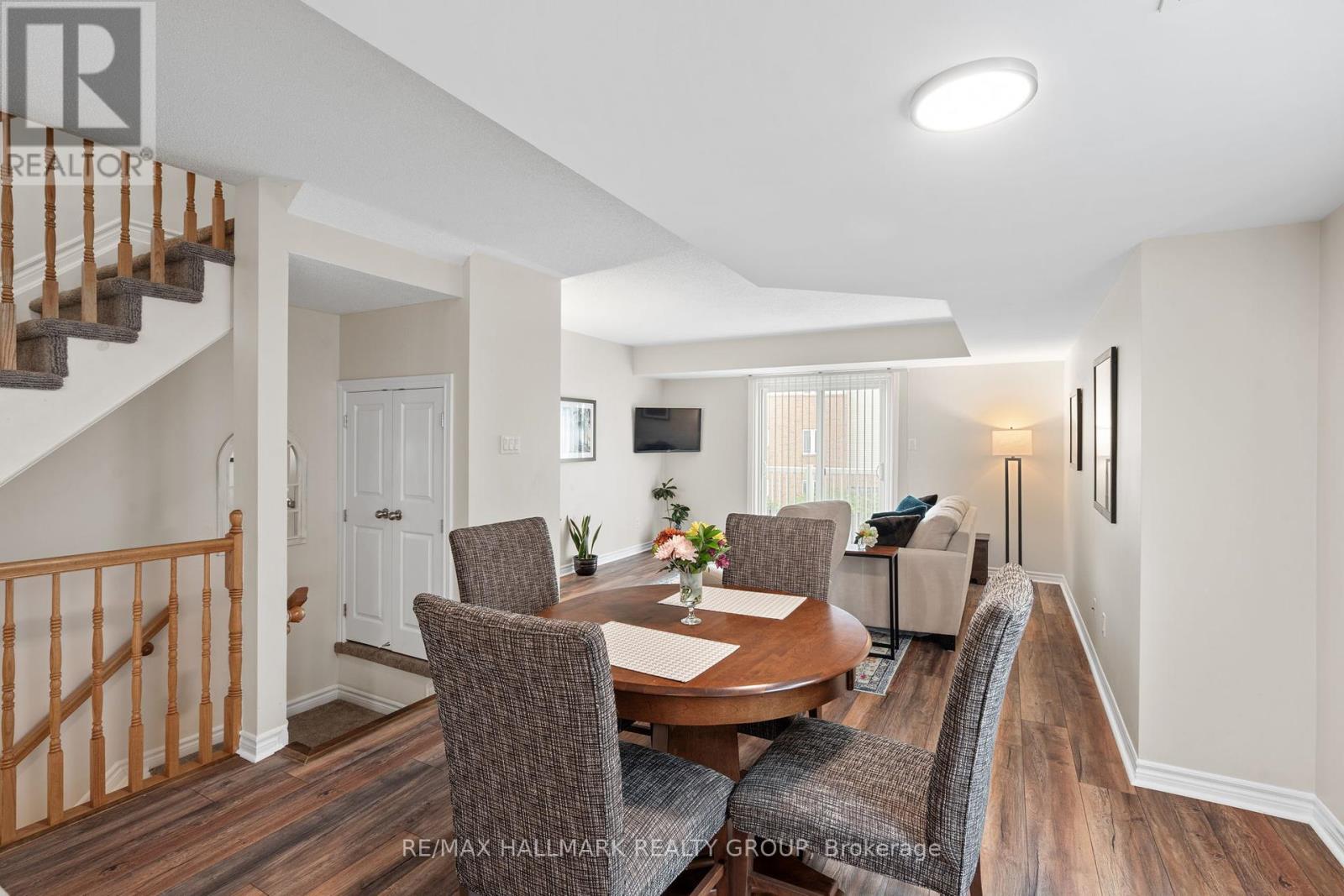 1340 Guthrie Street, Ottawa, Ontario  K2H 1G8 - Photo 6 - X12215358