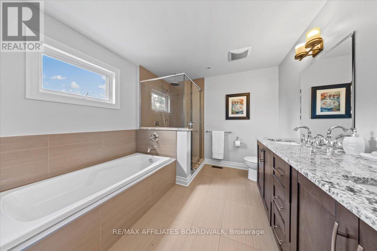 520 Tweedsmuir Avenue, Ottawa, Ontario  K1Z 5N9 - Photo 24 - X12215396