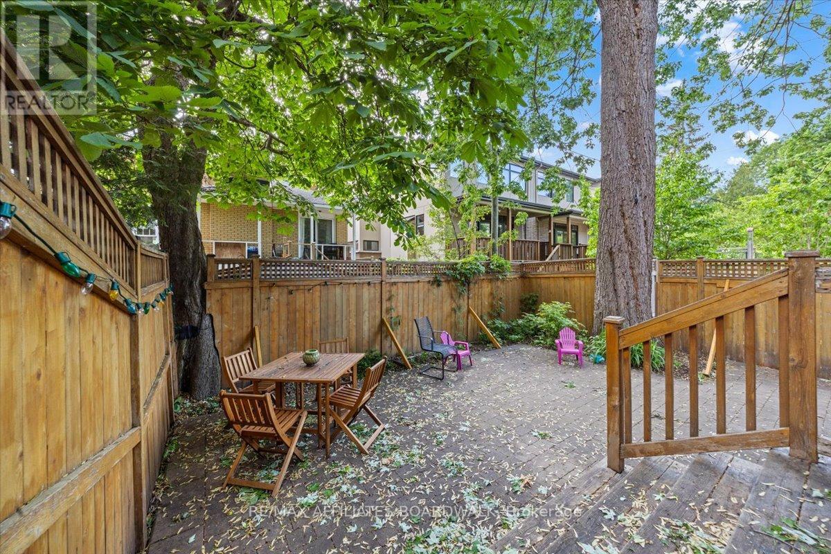 520 Tweedsmuir Avenue, Ottawa, Ontario  K1Z 5N9 - Photo 37 - X12215396
