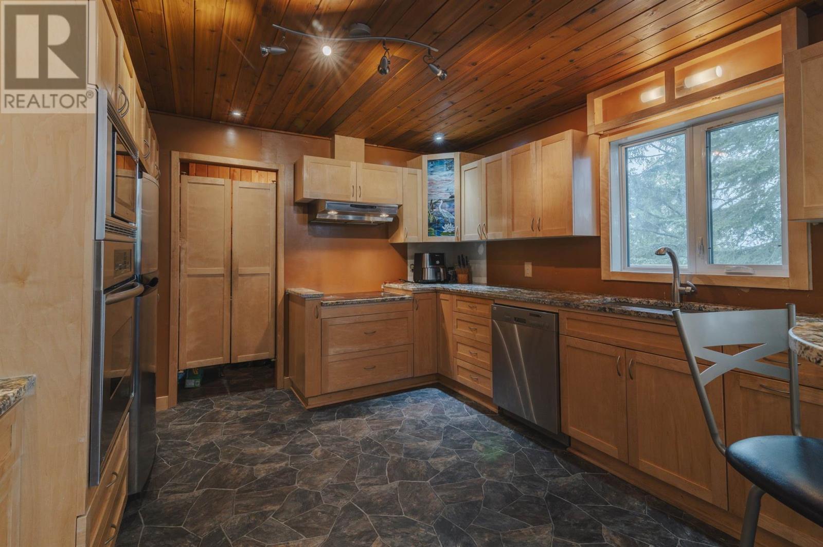 38 Price Road, Pellatt, Ontario  P0X 1C0 - Photo 7 - TB251640