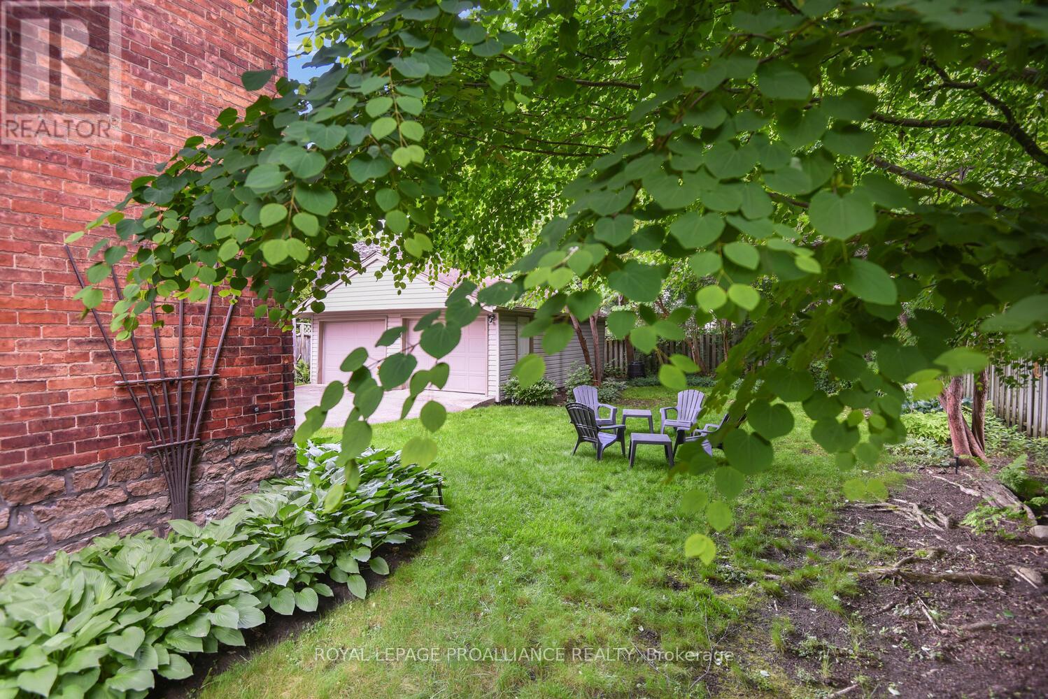 71 Bethune Street, Brockville, Ontario  K6V 2E3 - Photo 31 - X12211573