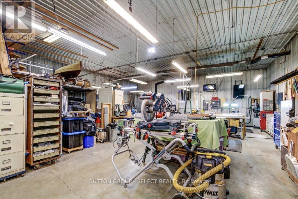 23471 Heritage Road, Thames Centre (Thorndale), Ontario  N0M 2P0 - Photo 37 - X12207780