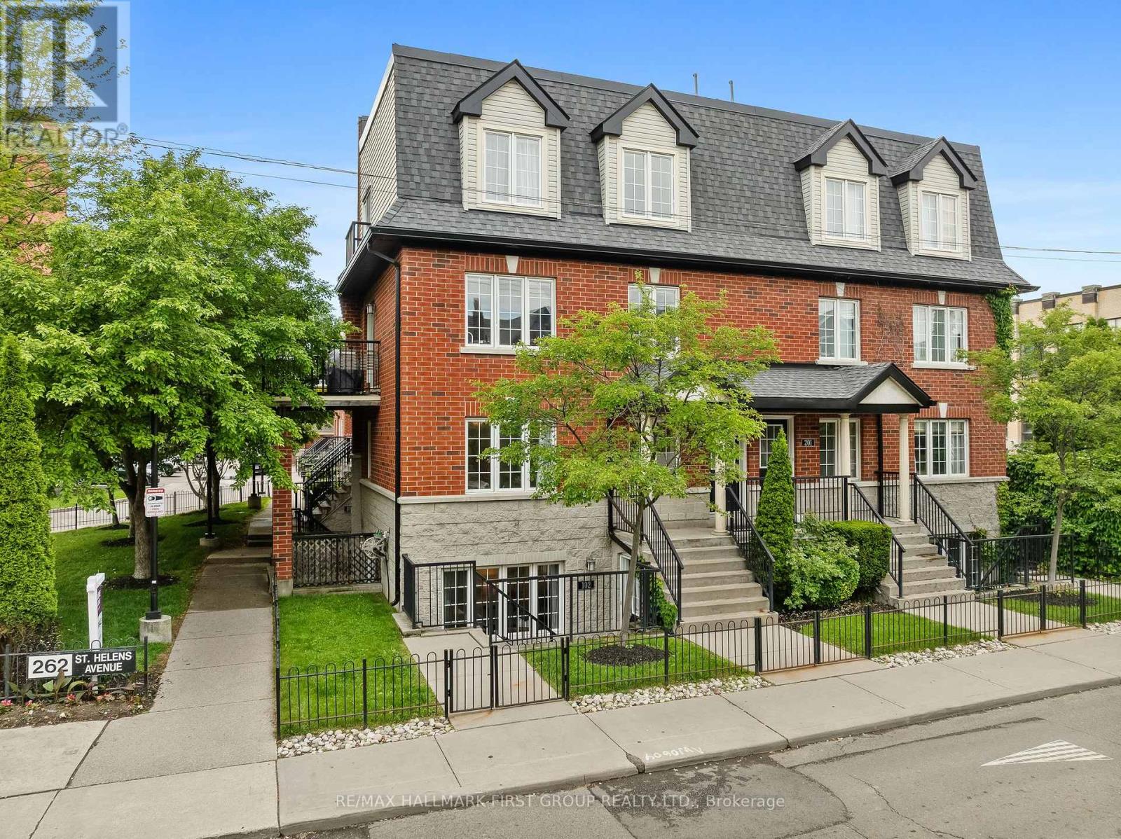 102 - 262 St. Helen's Avenue, Toronto (Dufferin Grove), Ontario  M6H 4A4 - Photo 1 - C12215171