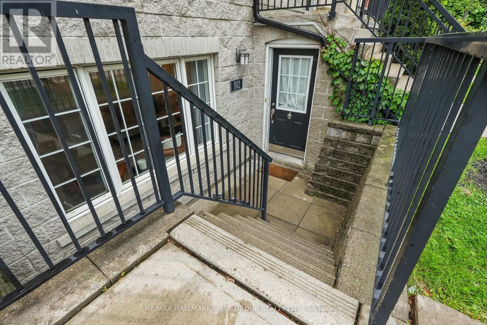102 - 262 St. Helen's Avenue, Toronto (Dufferin Grove), Ontario  M6H 4A4 - Photo 8 - C12215171