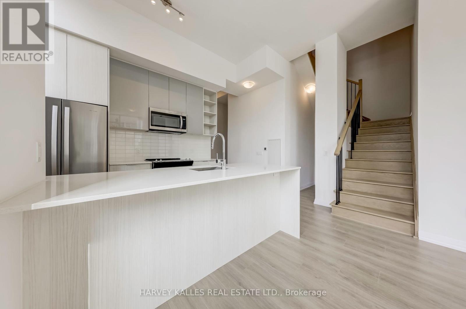 107 - 25 Holly Street, Toronto, Ontario  M4S 0E3 - Photo 5 - C12215187