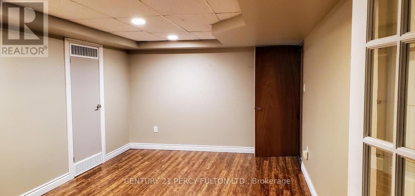 880 Ritson Road N, Oshawa, Ontario  L1G 6Z4 - Photo 35 - E12215087