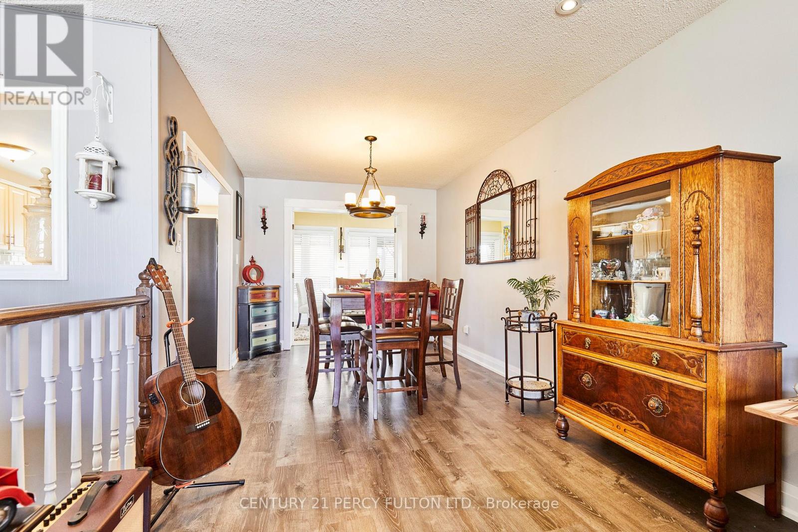 880 Ritson Road N, Oshawa, Ontario  L1G 6Z4 - Photo 7 - E12215087