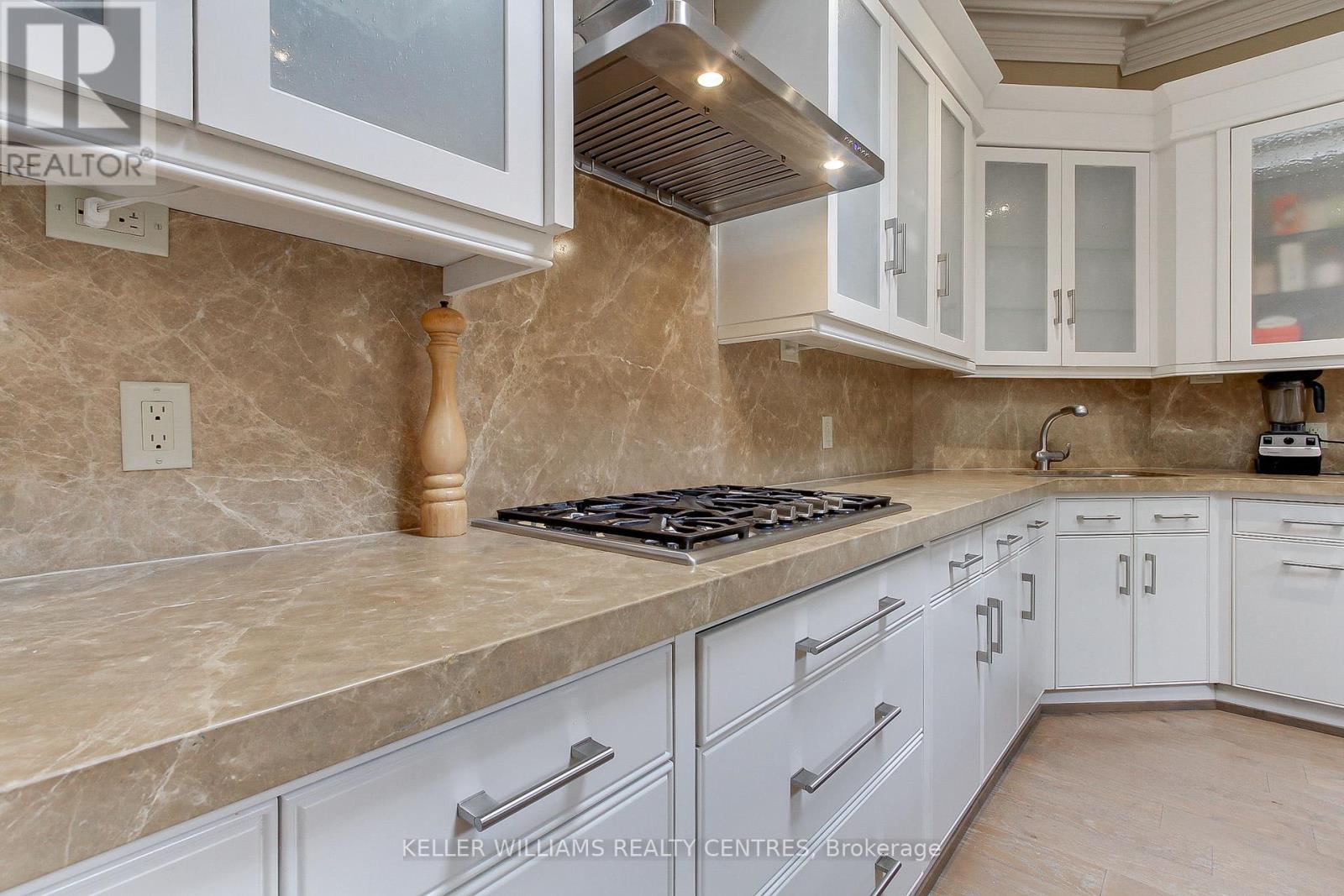 490 Whitevale Road, Pickering, Ontario  L0H 1M0 - Photo 8 - E12215115
