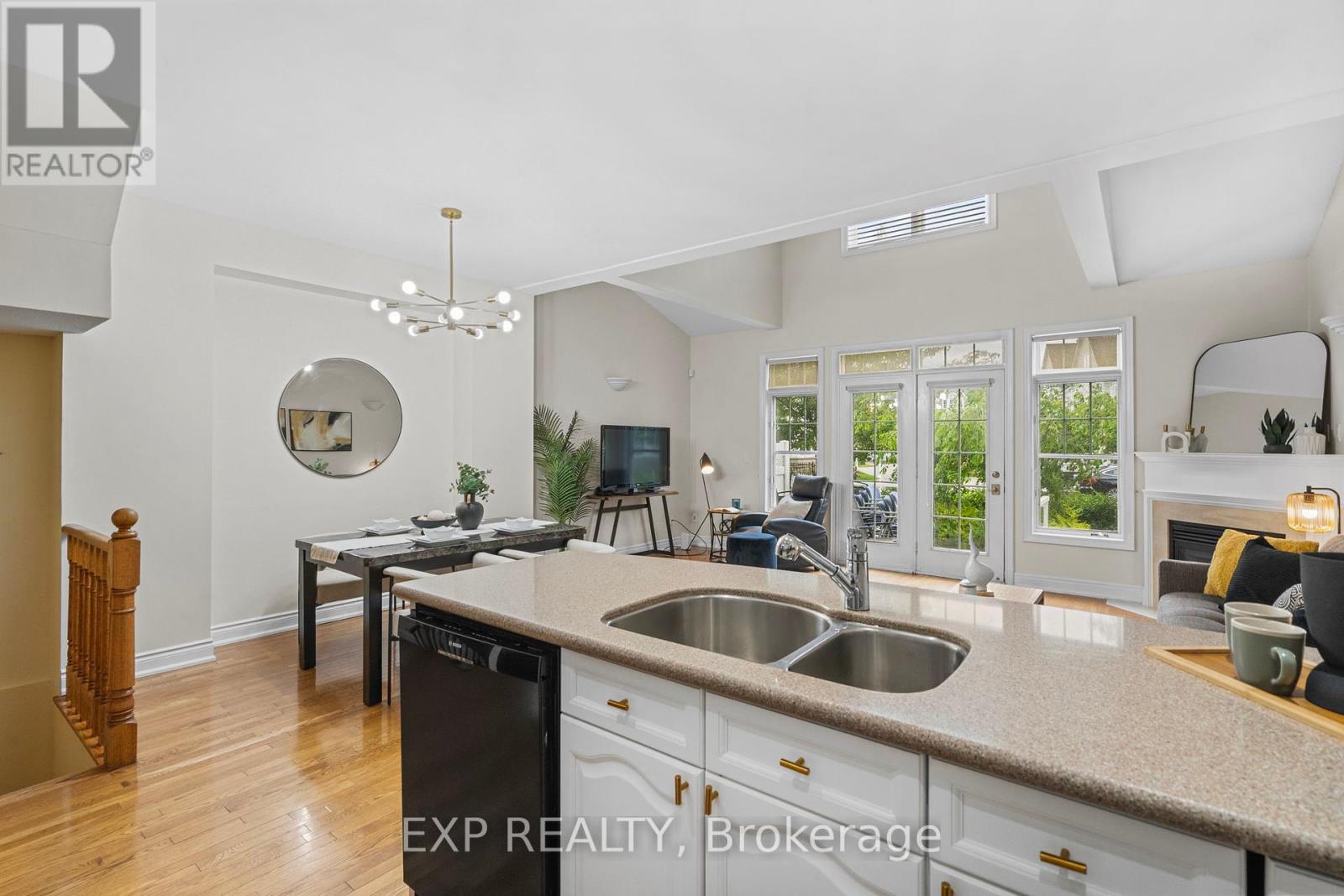#30 - 1295 Wharf Street, Pickering, Ontario  L1W 1A2 - Photo 15 - E12215126