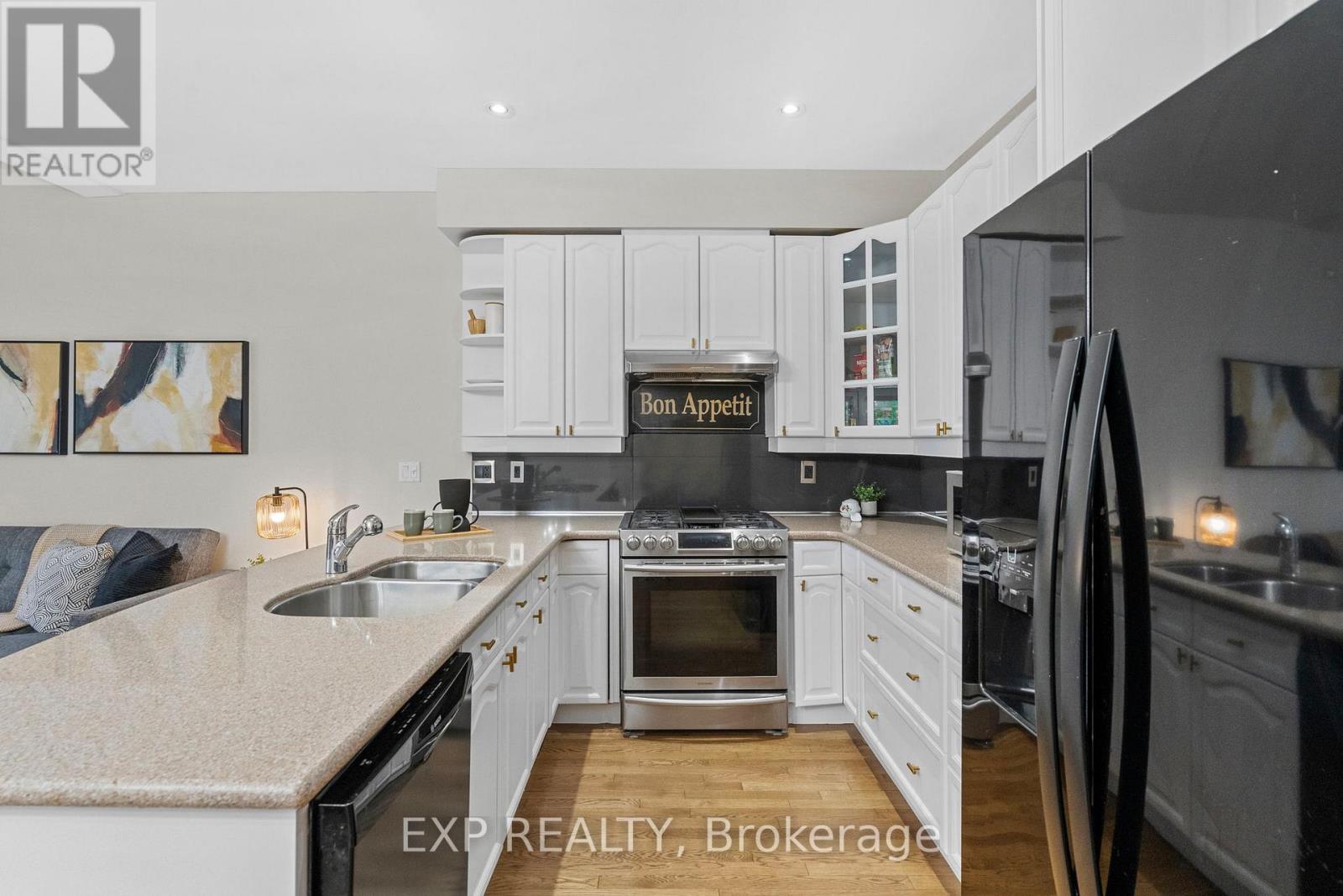 #30 - 1295 Wharf Street, Pickering, Ontario  L1W 1A2 - Photo 7 - E12215126