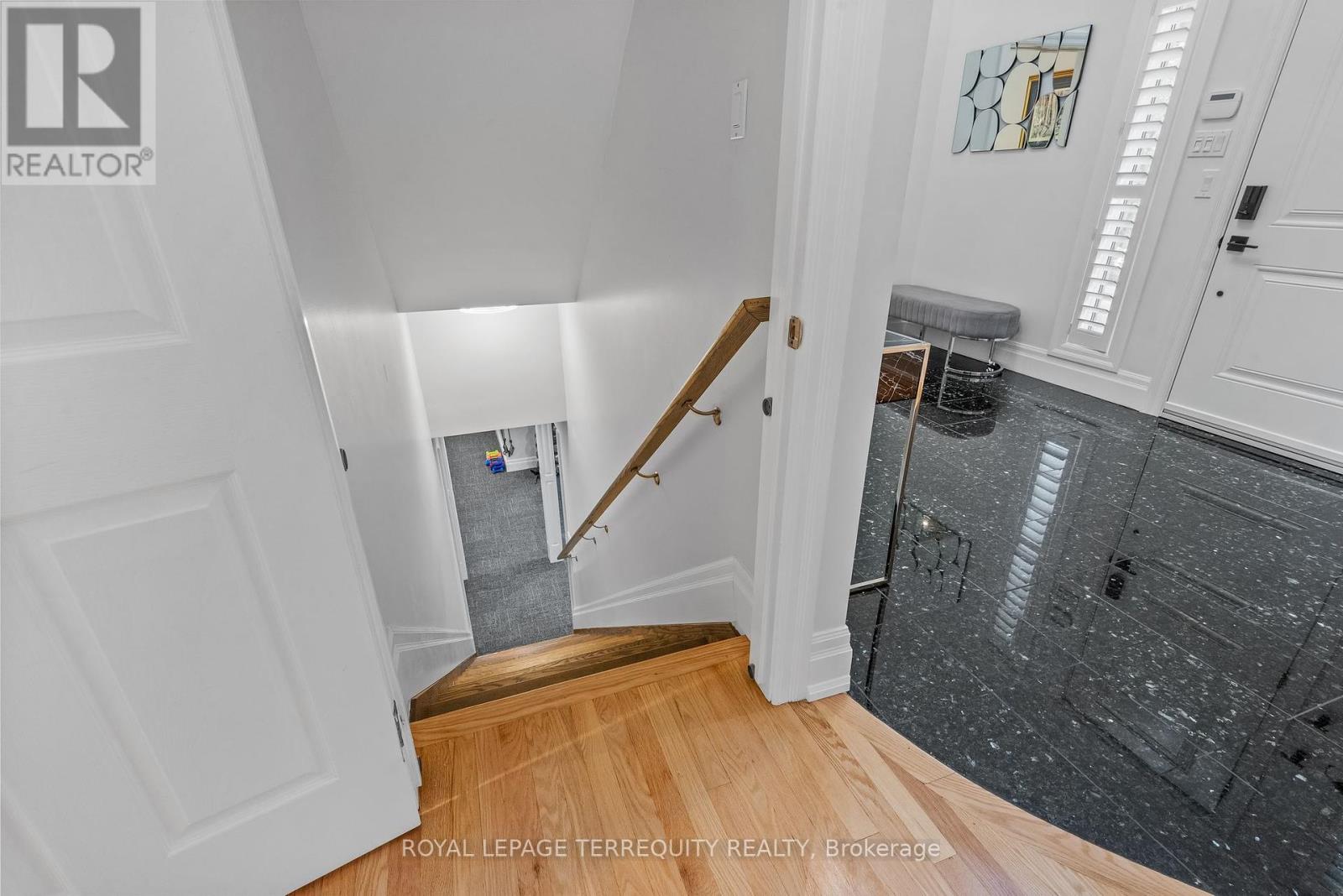 507 Rougemount Drive, Pickering, Ontario  L1W 2B8 - Photo 32 - E12215151
