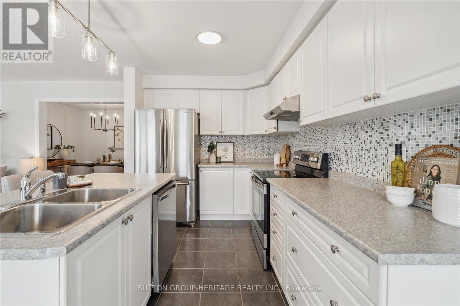 176 Dewell Crescent, Clarington (Courtice), Ontario  L1E 0B9 - Photo 17 - E12215211