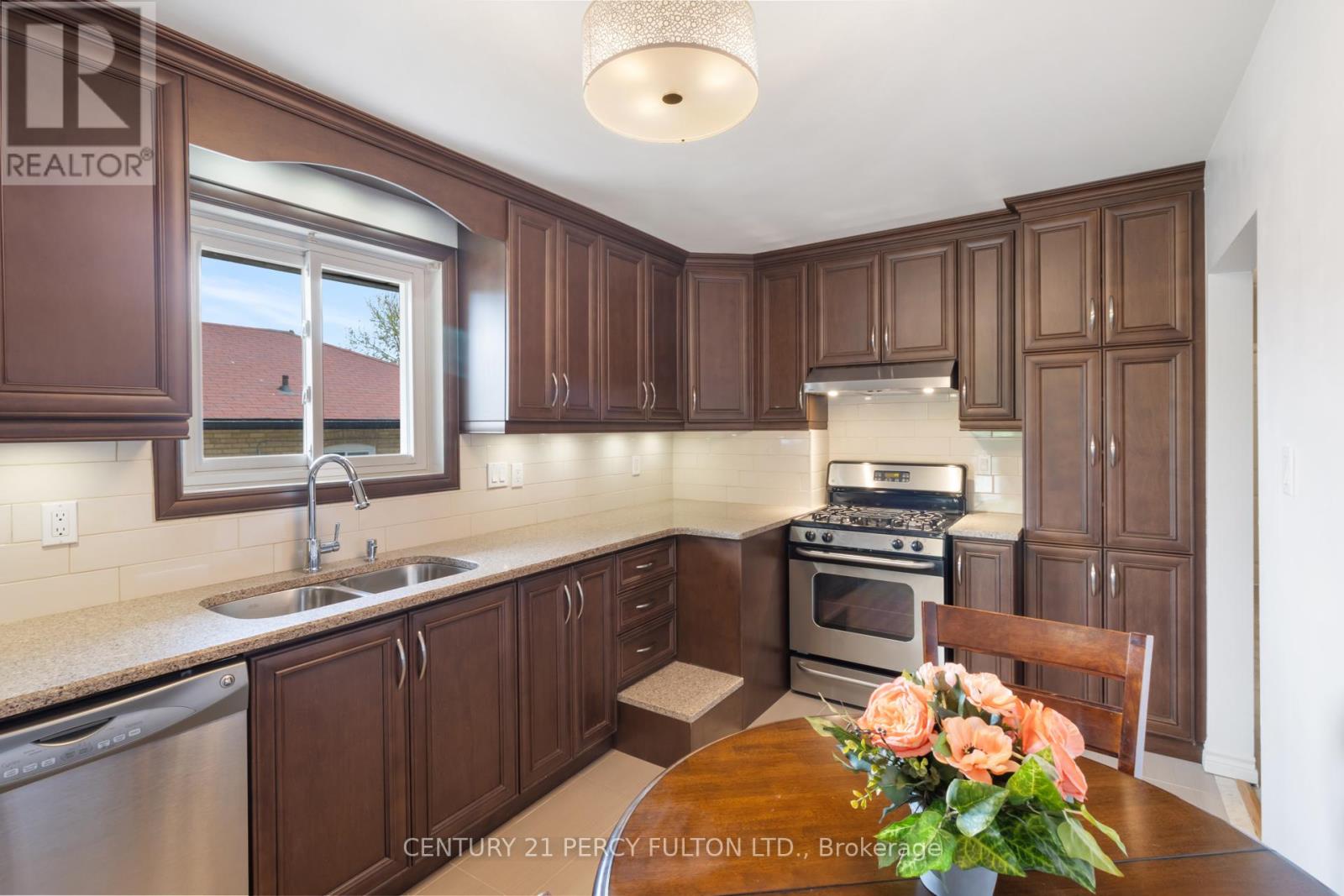 55 Rochman Boulevard, Toronto (Woburn), Ontario  M1H 1S1 - Photo 15 - E12215242