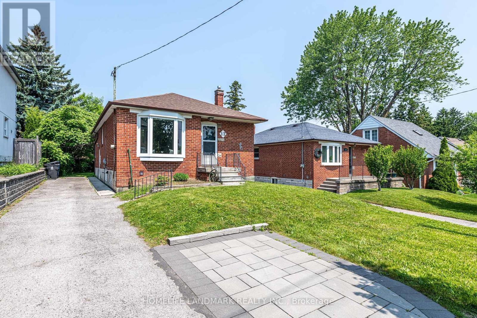 12 BAYARD AVENUE, toronto (wexford-maryvale), Ontario