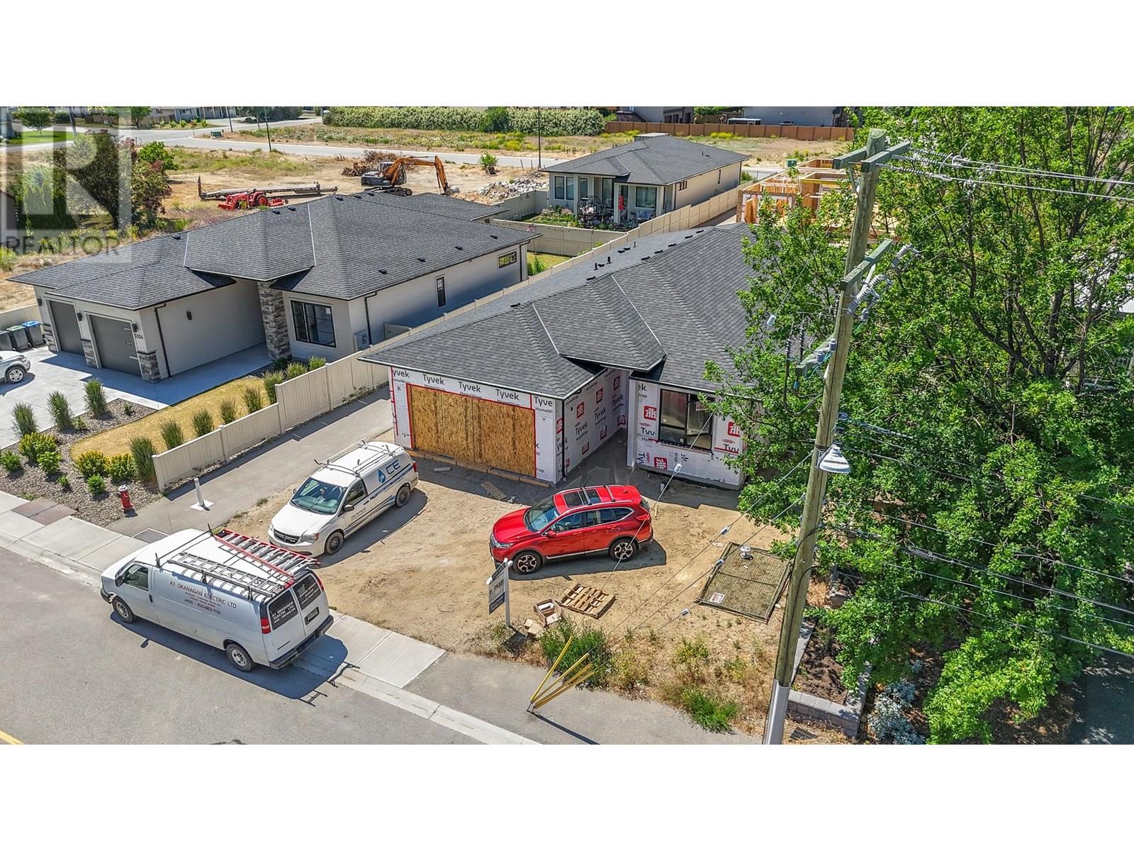 5586 Nixon Road, Summerland, British Columbia
