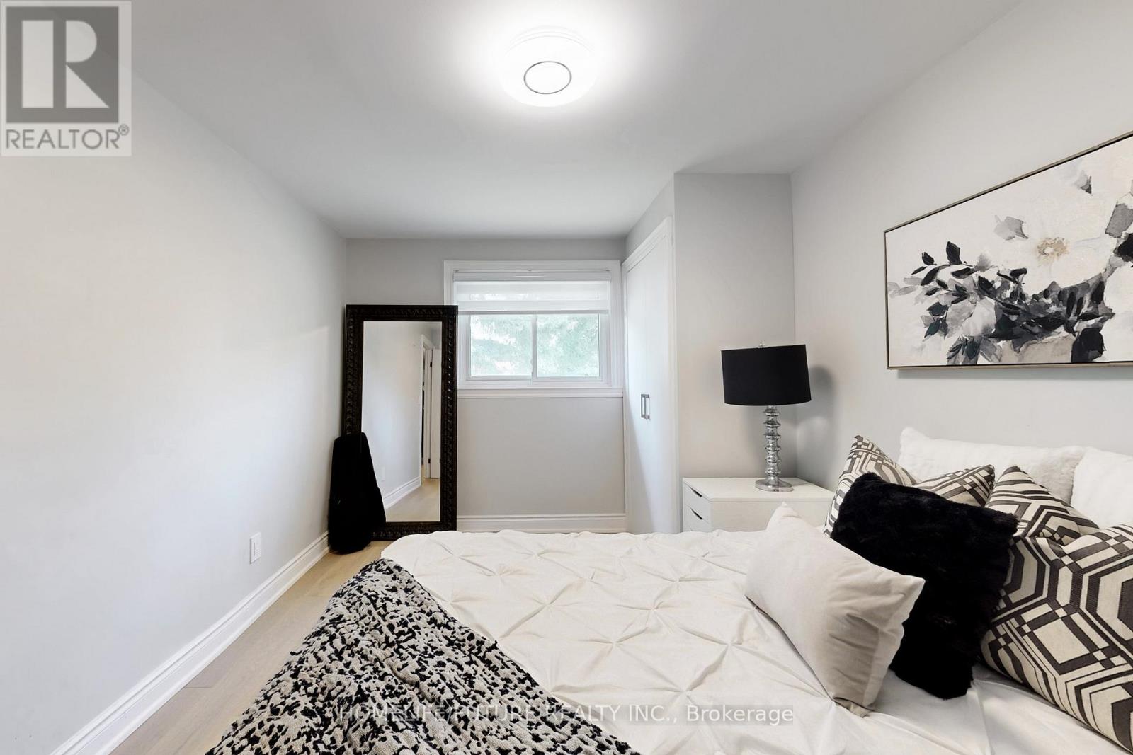 243 Acadia Drive, Oshawa, Ontario  L1G 1X9 - Photo 17 - E12214520