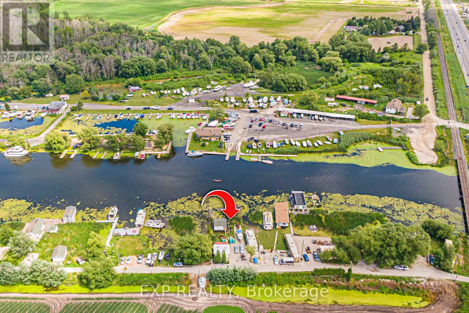 17 Private Drive, Bradford West Gwillimbury, Ontario  L3Z 3H3 - Photo 8 - N12215199