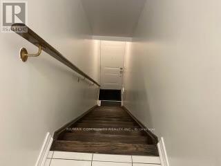 5 - 125 Kayla Crescent, Vaughan, Ontario  L6A 4W3 - Photo 2 - N12215251