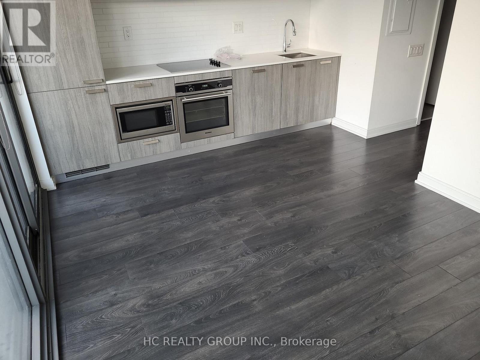 1613 - 50 Charles Street E, Toronto, Ontario  M4Y 0C3 - Photo 4 - C12212445