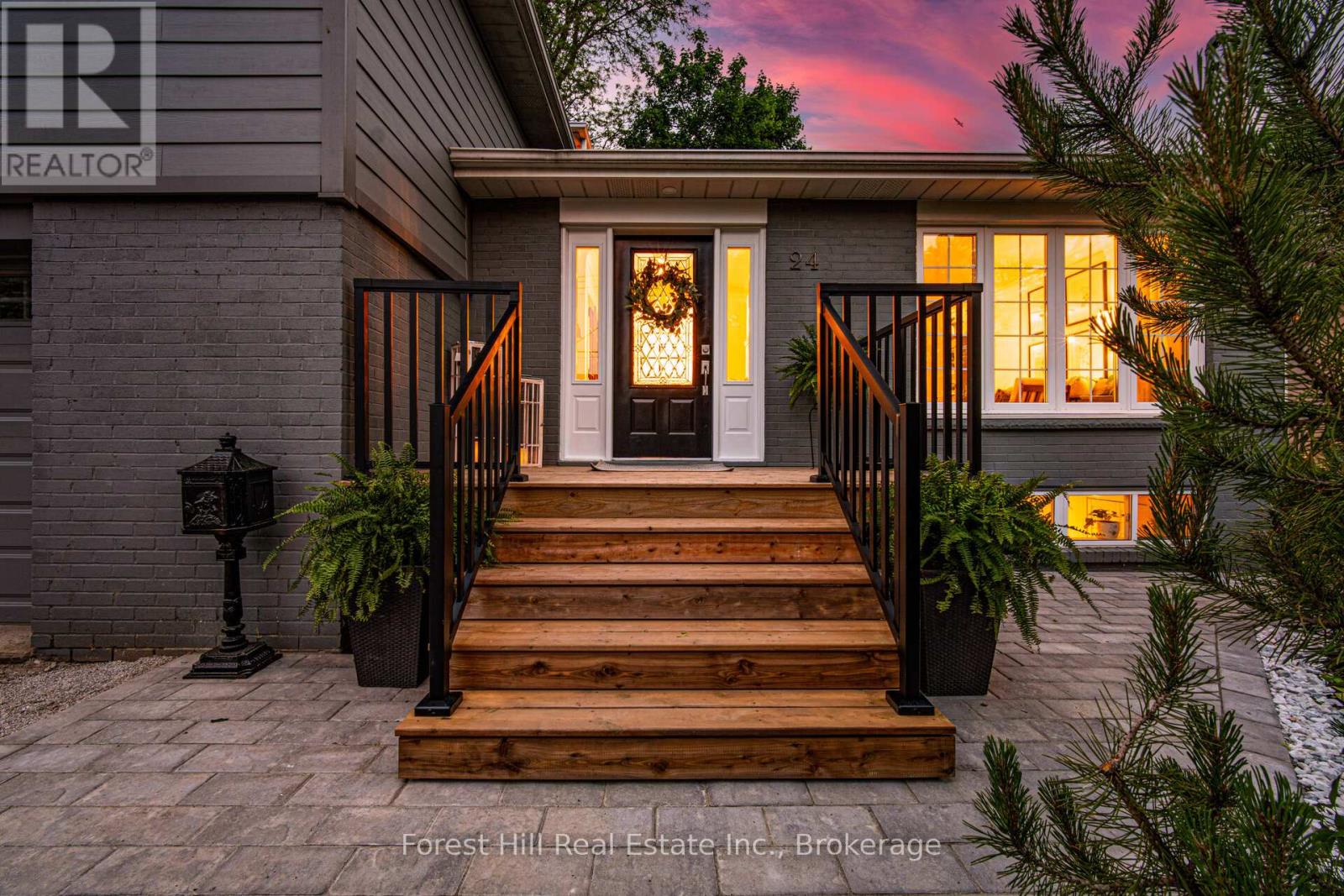 24 UPMINSTER CRESCENT, toronto (eringate-centennial-west deane), Ontario